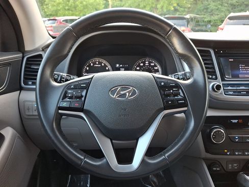 Used 2016 Hyundai Tucson Sport AWD/4WD image 18