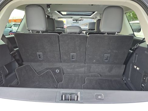 Used 2025 Ford Expedition Active AWD/4WD image 11