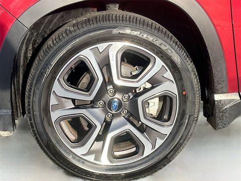 Used 2023 Subaru Ascent Limited w/ Technology Package image 34