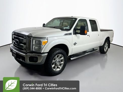 Used 2016 Ford F250 Lariat w/ Lariat Ultimate Package AWD/4WD image 5
