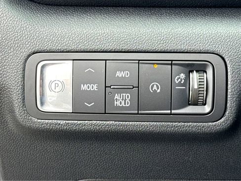 New 2026 GMC Terrain AT4 w/ Convenience Package III image 10