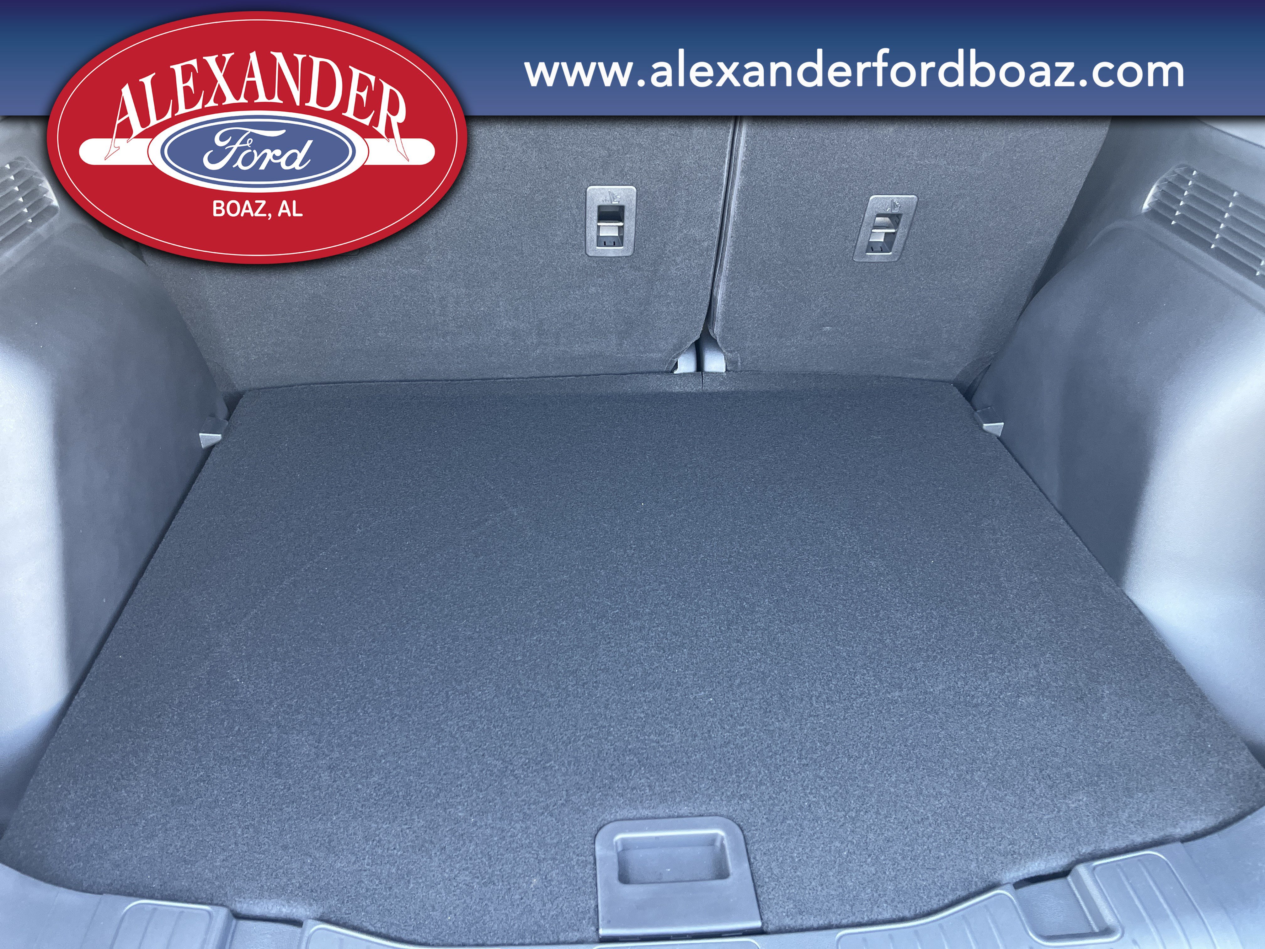 Used 2025 Ford Escape ST-Line AWD/4WD image 19