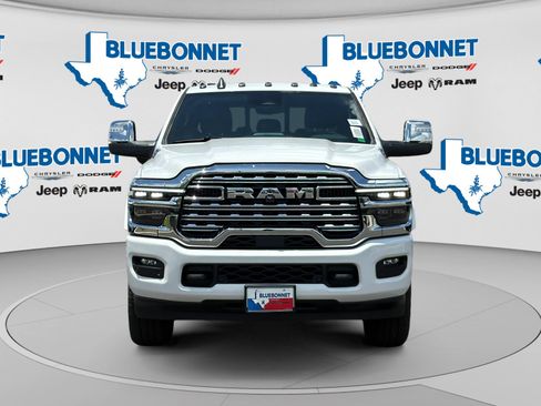 Certified 2026 RAM 3500 Limited AWD/4WD image 2