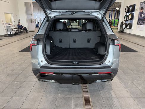 New 2026 Chevrolet Equinox RS image 5