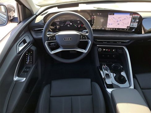 New 2025 Audi Q5 Premium Plus image 23