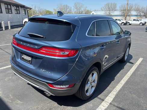 Used 2018 Lincoln MKC Premiere image 3