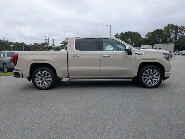 Used 2026 GMC Sierra 1500 Denali w/ Denali Reserve Package AWD/4WD image 3