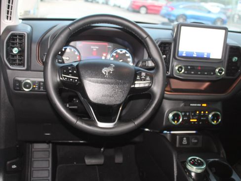 Used 2024 Ford Bronco Sport Outer Banks AWD/4WD image 18