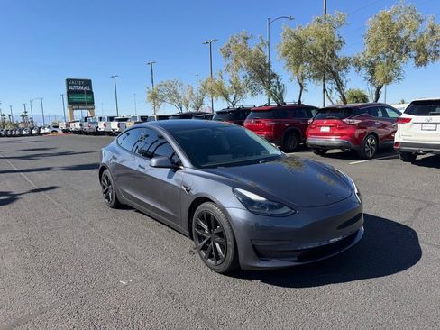 Used 2021 Tesla Model 3 Standard Range Plus RWD image 3