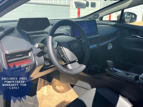New 2026 Toyota Prius Plug-In Hybrid FWD image 7