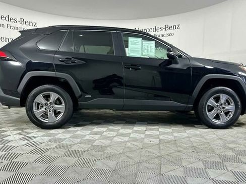 Used 2025 Toyota RAV4 XLE image 3