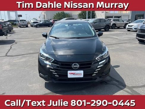 Used 2024 Nissan Versa SV FWD image 4