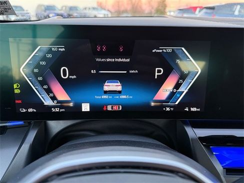 Certified 2025 BMW i5 xDrive40 w/ M Sport Package image 35