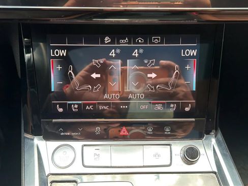 Used 2019 Audi e-tron Premium Plus AWD/4WD image 19