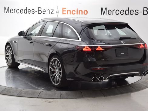 Used 2026 Mercedes-Benz E 53 AMG e 4MATIC Wagon image 4