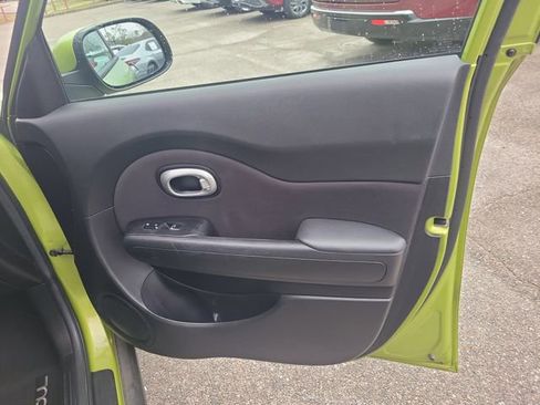 Used 2018 Kia Soul w/ Convenience Package image 34
