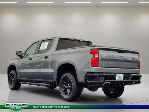 Used 2021 Chevrolet Silverado 1500 Custom Trail Boss AWD/4WD image 6