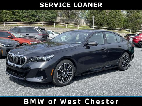 Used 2026 BMW 530i xDrive w/ M Sport Package AWD/4WD image 1
