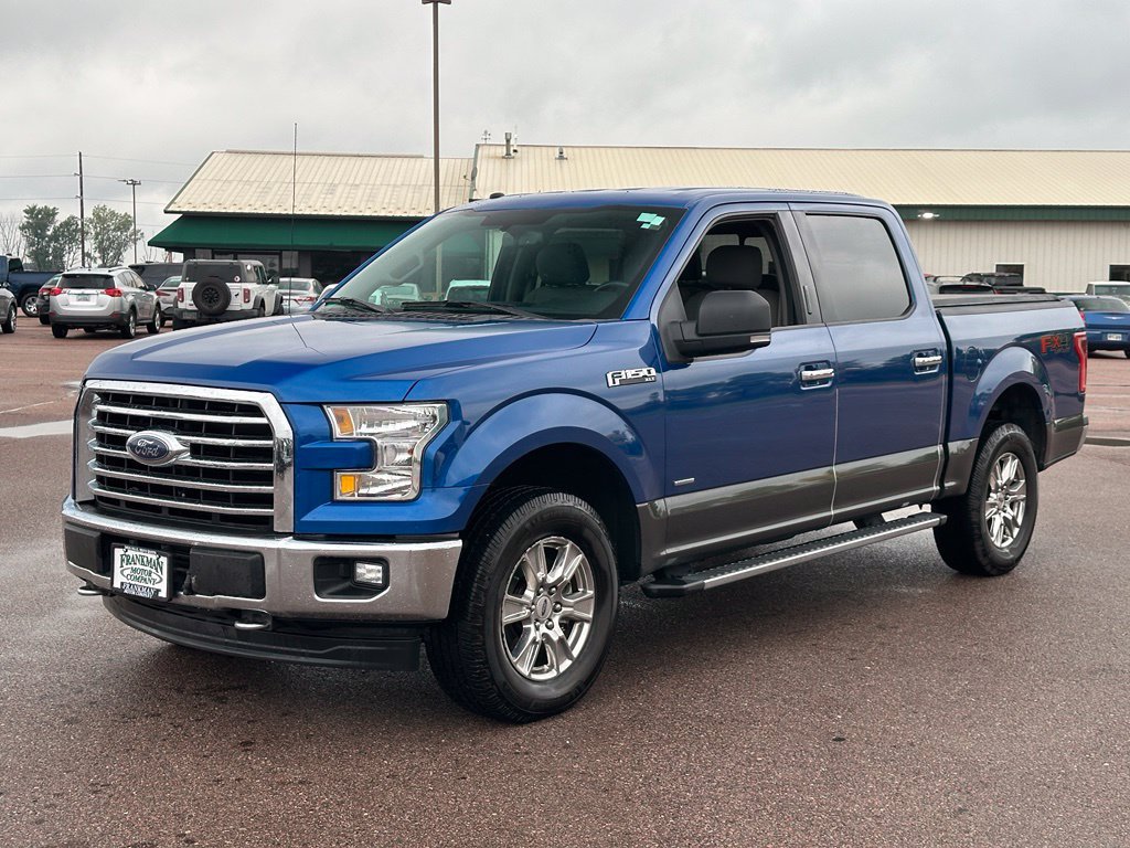 Used 2017 Ford F150 XLT w/ Equipment Group 302A Luxury AWD/4WD image 4