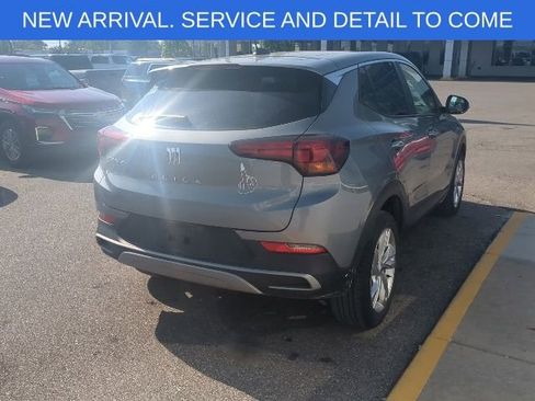 Certified 2025 Buick Encore GX Preferred w/ Comfort Package FWD image 8