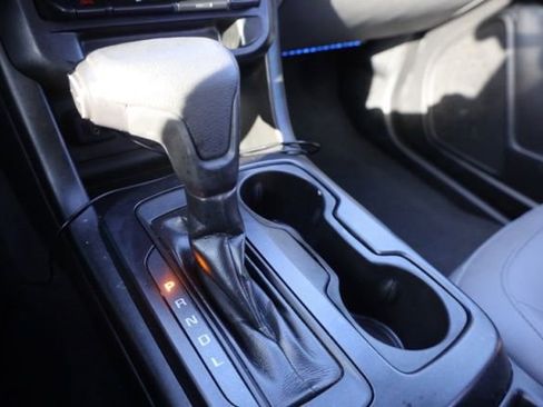 Used 2020 GMC Canyon Base w/ Convenience Package image 9