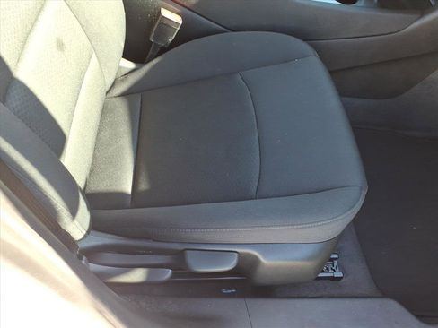 Used 2024 Chevrolet Malibu LT image 18