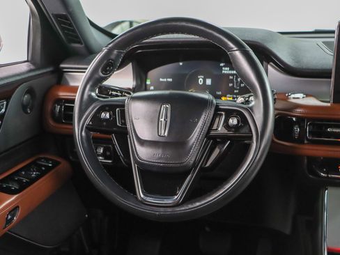 Used 2023 Lincoln Aviator Reserve w/ Jet Package RWD image 12