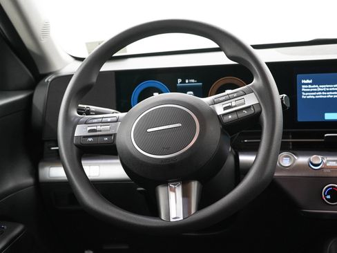 Certified 2024 Hyundai Kona SE FWD image 16