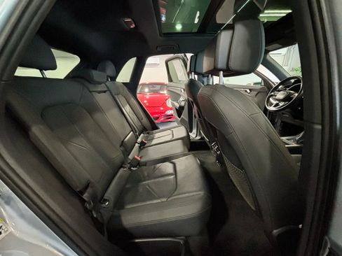 Used 2021 Audi Q3 2.0T Premium image 16