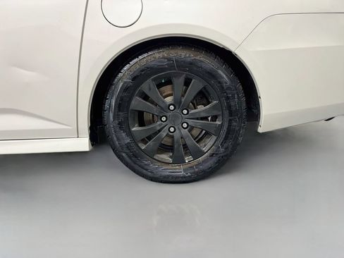 Used 2016 Honda Odyssey EX-L image 33