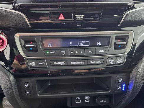 New 2026 Honda Ridgeline Black Edition image 17