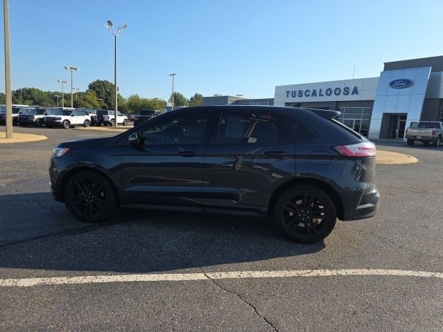 Used 2024 Ford Edge ST w/ Equipment Group 401A AWD/4WD image 6