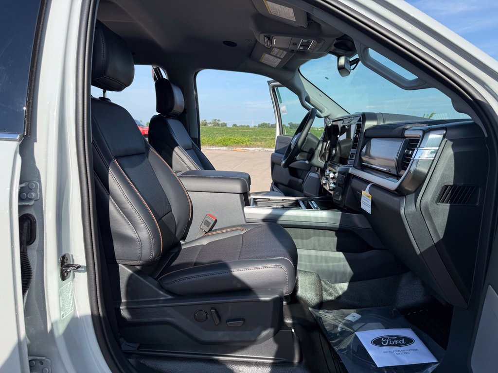 New 2026 Ford F350 Lariat w/ Lariat Ultimate Package AWD/4WD image 19