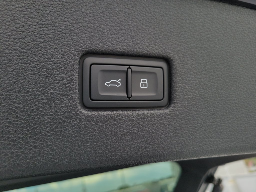 New 2026 Audi Q8 Premium Plus AWD/4WD image 30