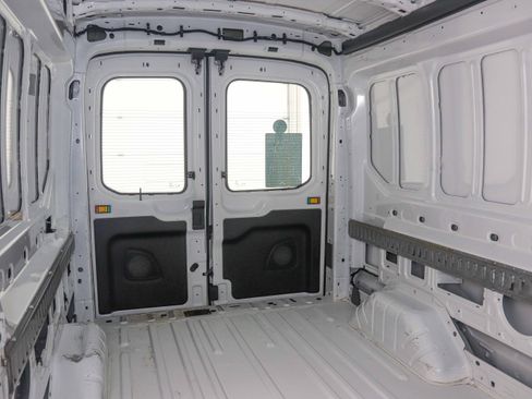 Used 2022 Ford Transit 250 Medium Roof RWD image 15