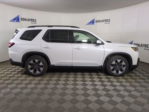 New 2026 Honda Pilot Elite image 6