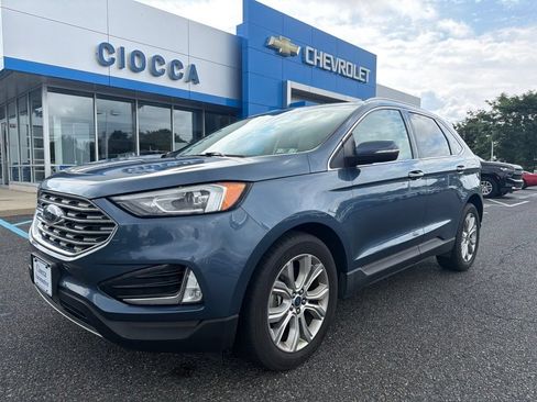 Used 2019 Ford Edge Titanium w/ Cold Weather Package AWD/4WD image 1