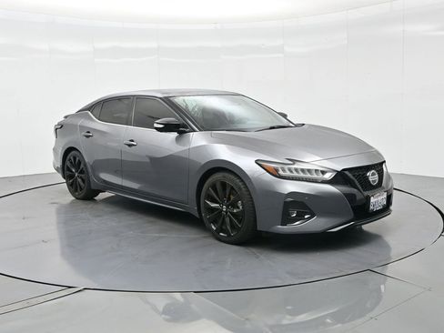Used 2021 Nissan Maxima SR w/ Sport Mat Group image 4