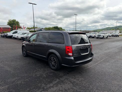 Used 2018 Dodge Grand Caravan GT FWD image 5