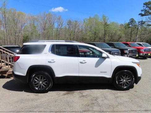 Used 2017 GMC Acadia SLT AWD/4WD image 7