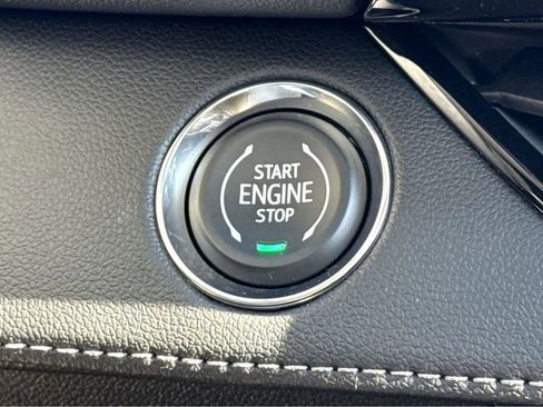 New 2026 Buick Enclave Avenir w/ Super Cruise Package AWD/4WD image 19