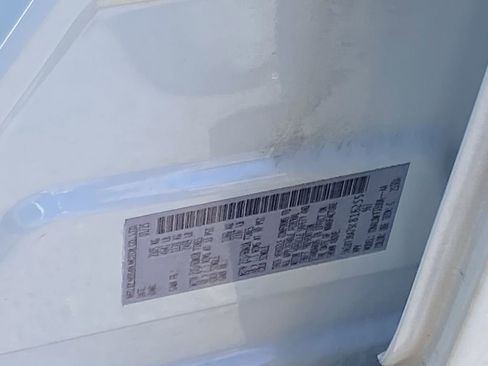 Used 2025 Nissan Rogue SV FWD image 29