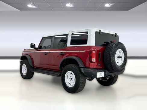 Used 2025 Ford Bronco Heritage Edition AWD/4WD image 3