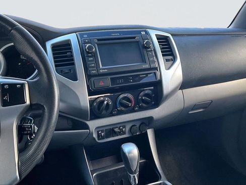 Used 2013 Toyota Tacoma PreRunner w/ Limited Pkg image 8