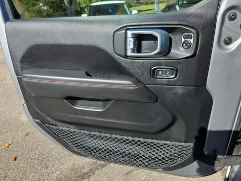 Used 2020 Jeep Gladiator Rubicon image 27