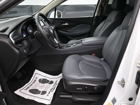 Used 2019 Buick Envision Essence FWD image 12