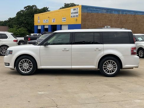 Used 2014 Ford Flex SEL FWD image 9