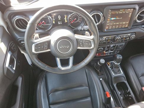 Certified 2022 Jeep Wrangler Unlimited Rubicon w/ Dual Top Group image 11