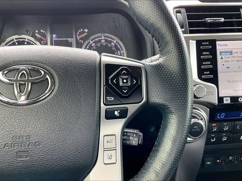 Used 2024 Toyota 4Runner Limited RWD image 11