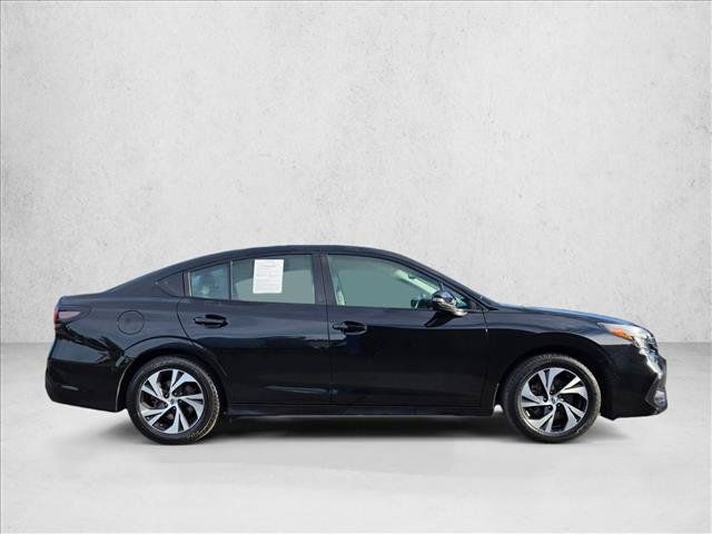 Used 2023 Subaru Legacy Premium AWD/4WD image 6